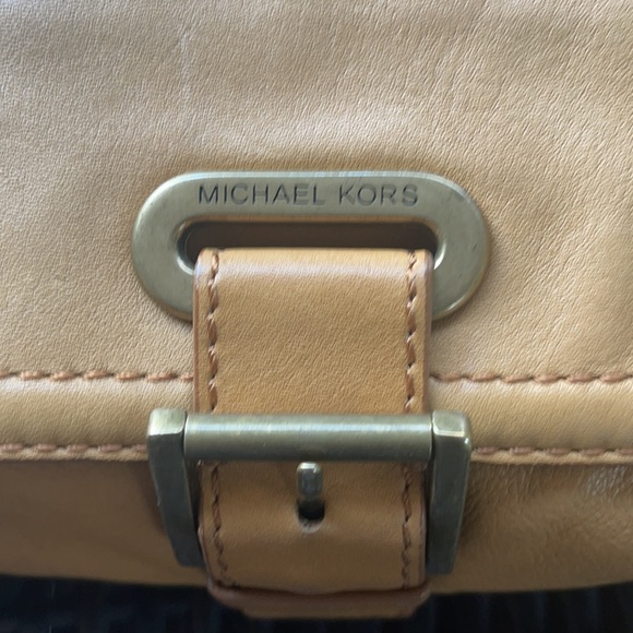 Michael kors leather bag - Picture 10 of 16